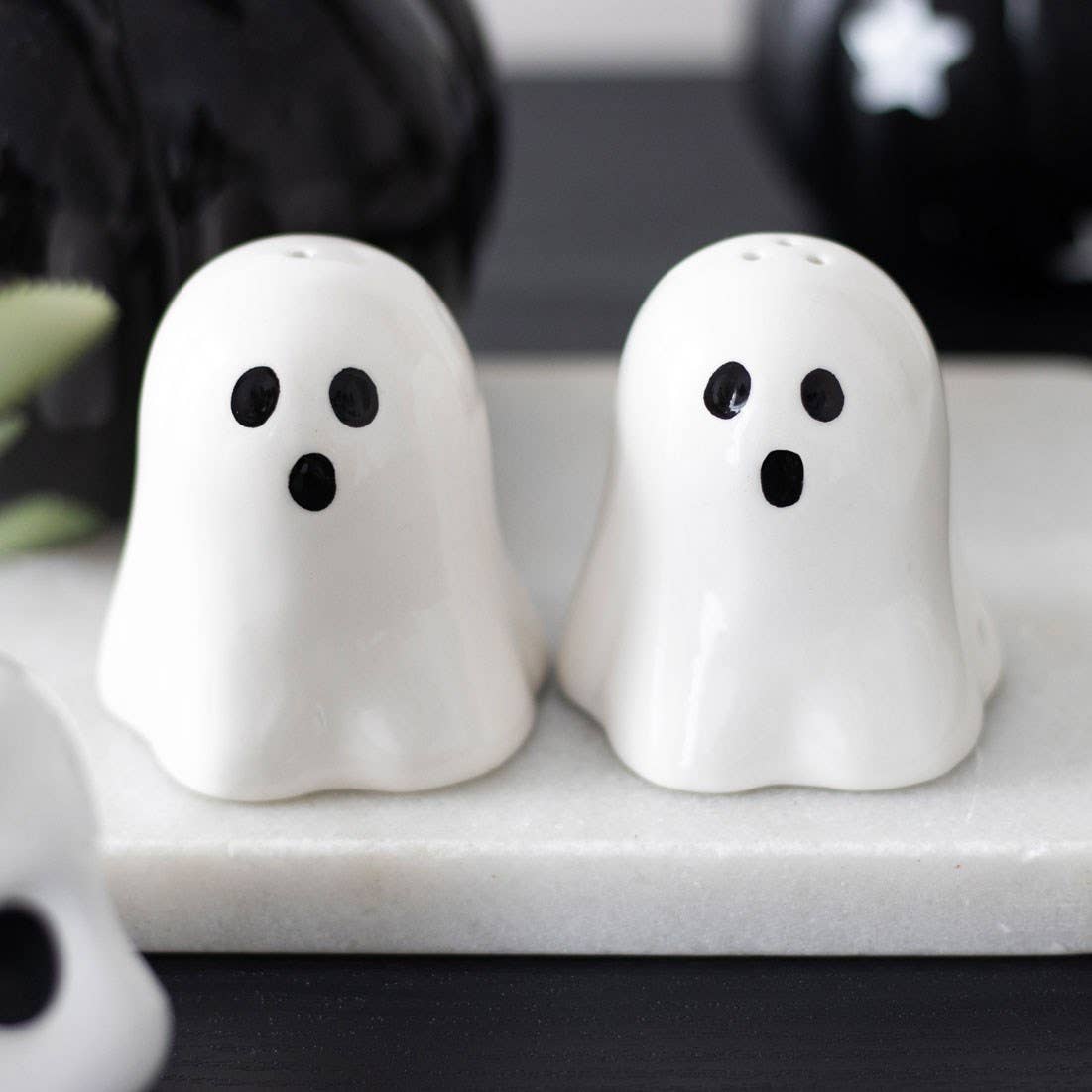 Scary Halloween Ghosts Ceramic Salt & Pepper Shakers Set