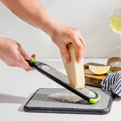 Ozest® - Self-cleaning Speed Zester