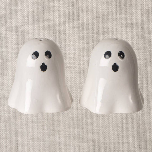 Scary Halloween Ghosts Ceramic Salt & Pepper Shakers Set