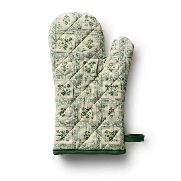 Quilted Artichoke Oven Mitt