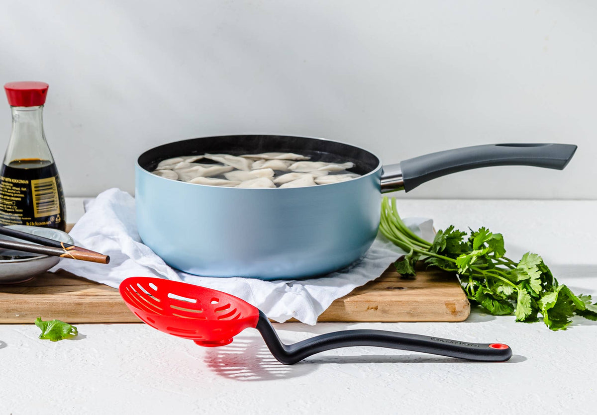 Lestrain® - Dripless Sit Up Slotted Spoon - Jar