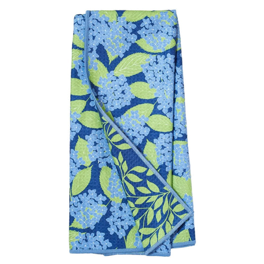 Anywhere Towel Reversible - KN Hydrangea Garden: Navy