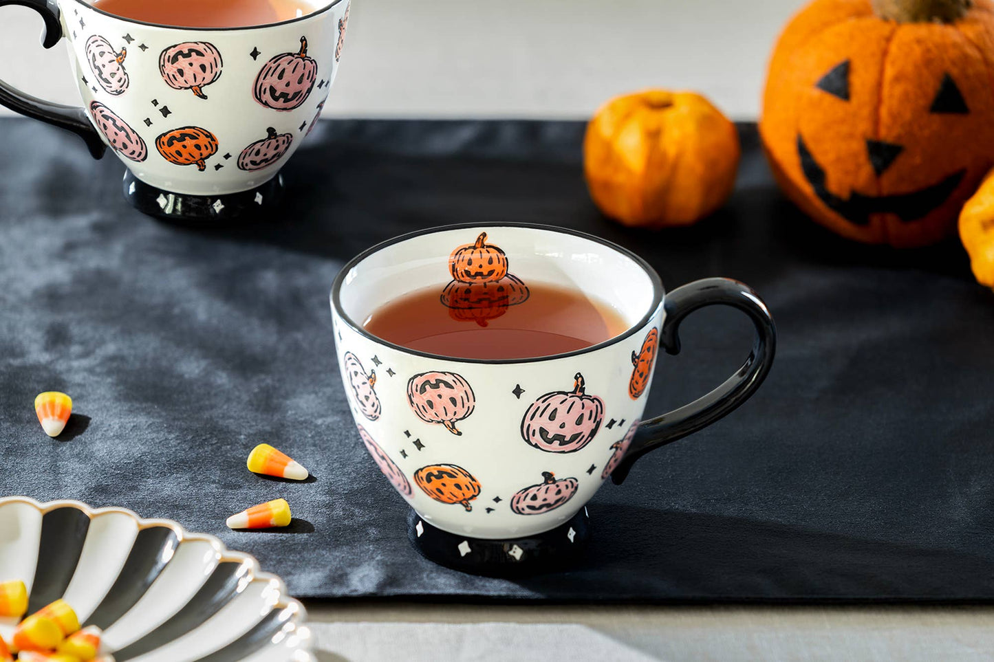Pumpkin Patch 16oz Latte Mug