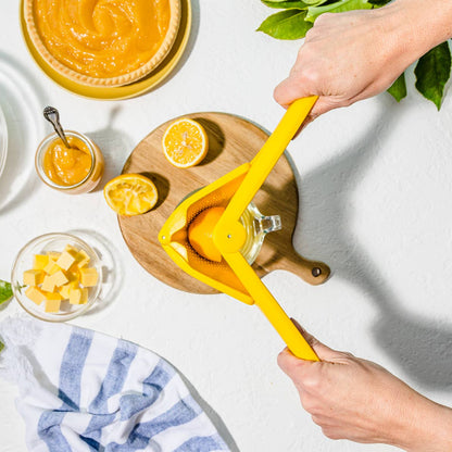 Fluicer® Lemon - Fold Flat Easy Citrus Juicer - CDU