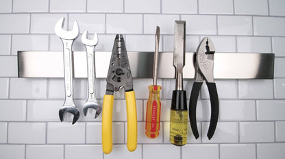 Deluxe Magnetic Knife Bar - 18In