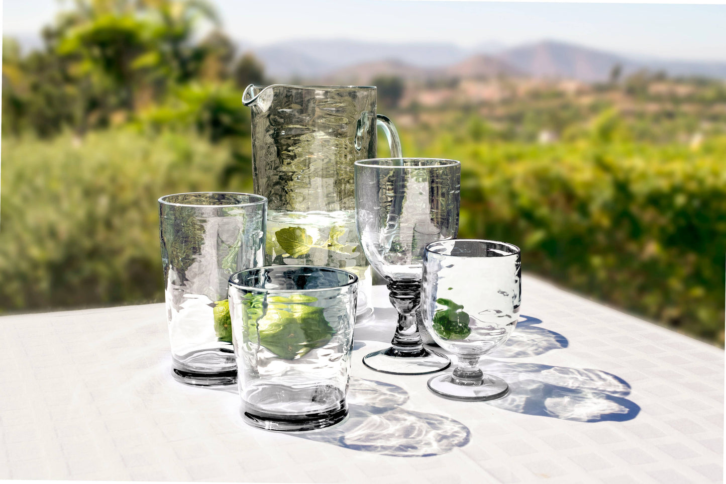 Cordoba Clear Pitcher w/ Lid Shatterproof Premium Plastic: Clear
