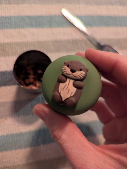 Otter | Floating Tea Infuser | Green Base | Brown Otter