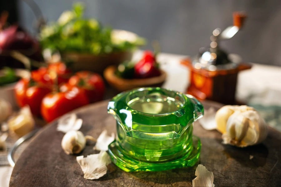 Buy Garlic Twist Online Ladles & Linens Kitchen Shoppe